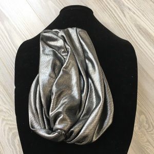 Sassy Jones Silver Turban